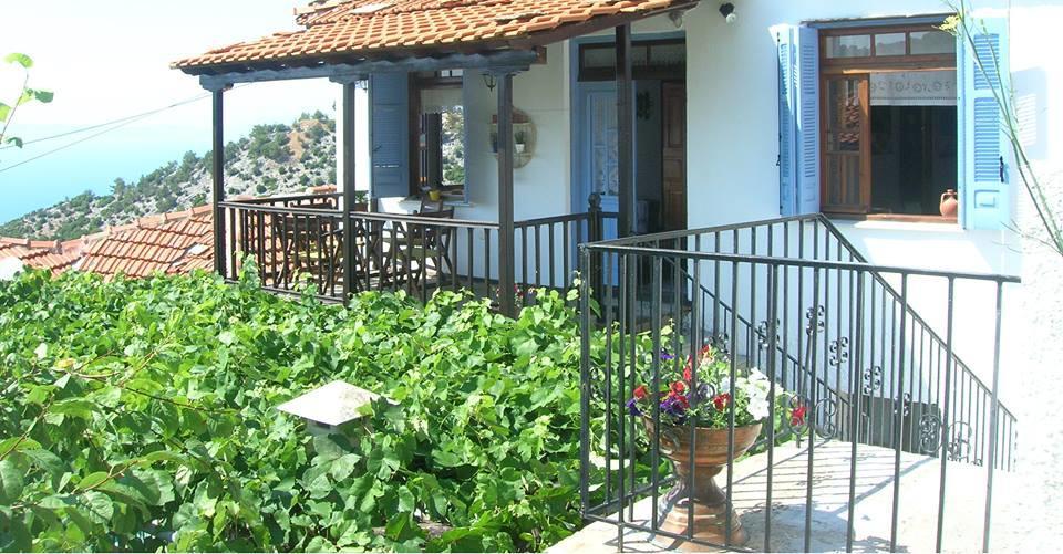 Athina'S House Guest House Скала Сотирос Екстериор снимка