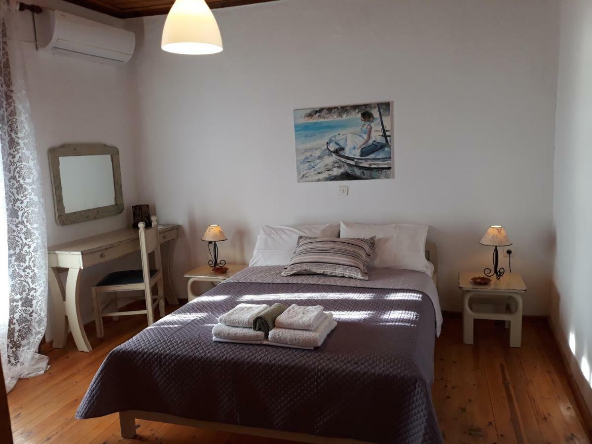 Athina'S House Guest House Скала Сотирос Екстериор снимка